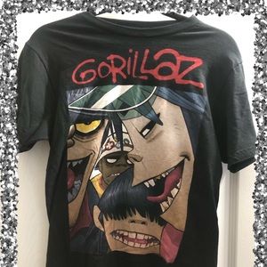Band T-shirt: Gorillaz